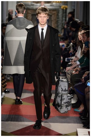 Valentino Men Fall Winter 2015 Menswear Collection 005