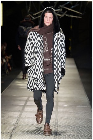 Versace Men Fall Winter 2015 Collection Milan Fashion Week 015