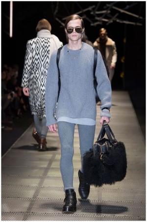 Versace Men Fall Winter 2015 Collection Milan Fashion Week 018