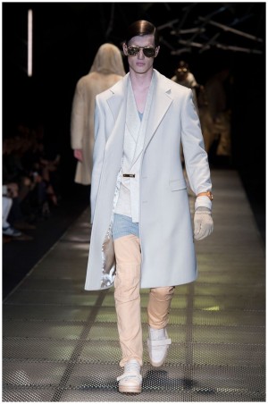 Versace Men Fall Winter 2015 Collection Milan Fashion Week 026