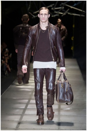 Versace Men Fall Winter 2015 Collection Milan Fashion Week 039