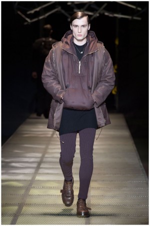 Versace Men Fall Winter 2015 Collection Milan Fashion Week 040