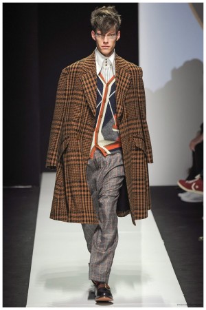 Vivienne Westwood Menswear Fall Winter 2015 Collection Milan Fashion Week 002