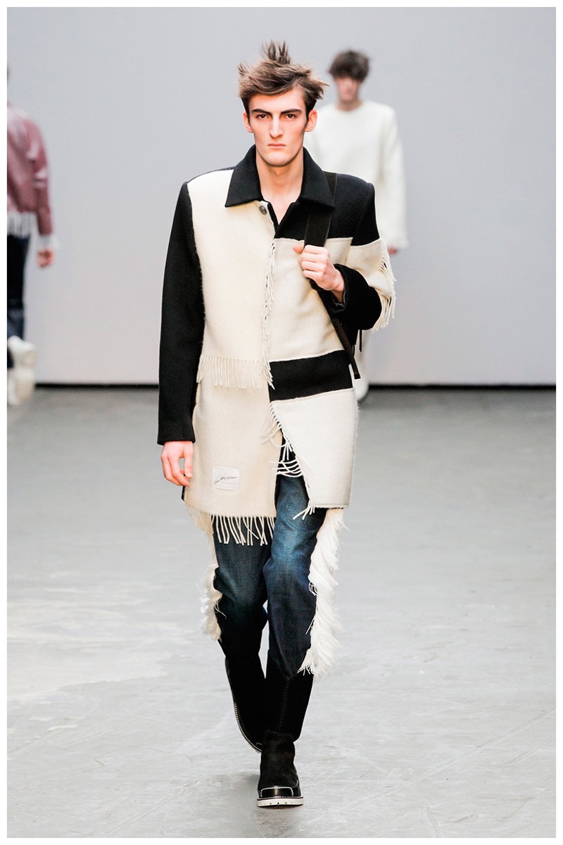 Xander Zhou Fall Winter 2015 London Collections Men