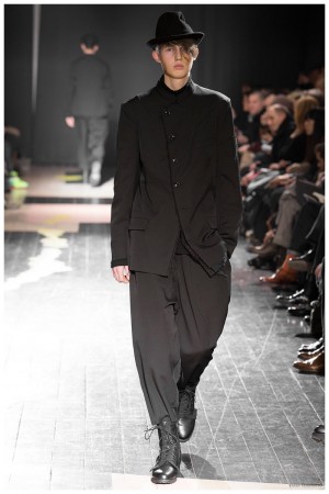 Yohji Yamamoto Fall Winter 2015 Menswear Paris Fashion Week 010