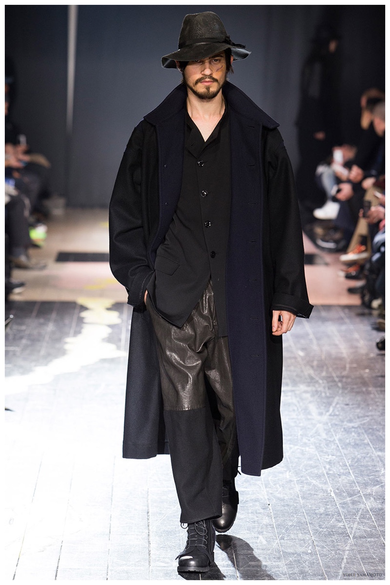 Yohji Yamamoto Fall Winter 2015 Menswear Paris Fashion Week 023