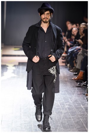 Yohji Yamamoto Fall/Winter 2015 Menswear Collection: The Black Wardrobe ...