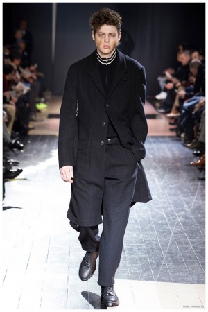 Yohji Yamamoto Fall Winter 2015 Menswear Paris Fashion Week 036