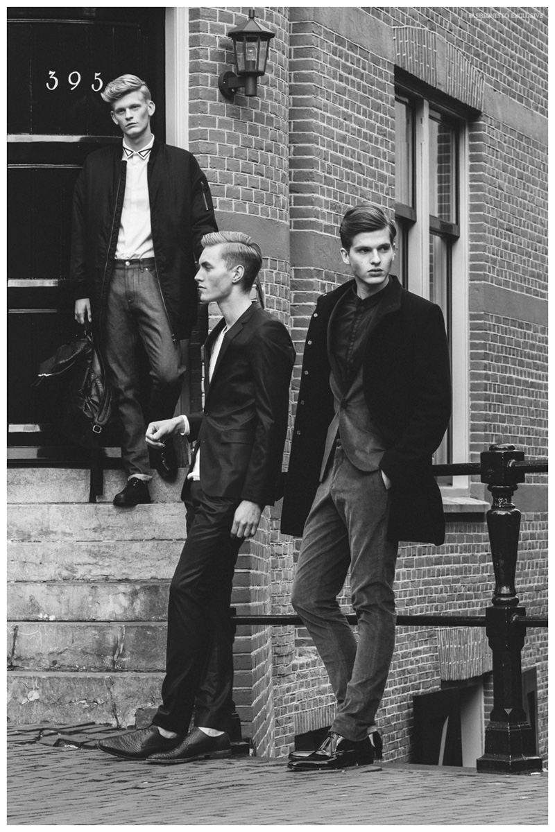 Davey wears jacket EVERY.DAY.COUNTS, shirt River Island, jeans Atelier Scotch, shoes Dr. Martens and bag NMBR NINE. Jelmer wears all clothes Hugo. Casper wears all clothes The Suits and shoes Jimmy Choo.