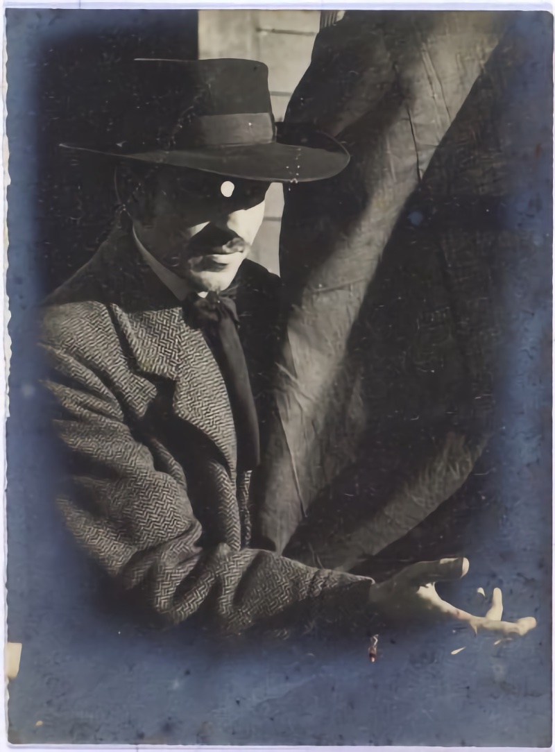 Artist Fran Klemenčič wears a 1920s gambler hat.