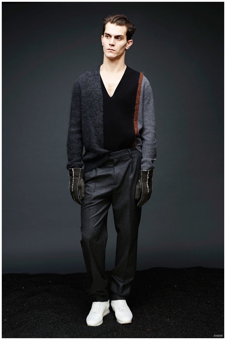 Joseph Furnishes Loose, Slouchy Fashions for Fall/Winter 2015 Menswear ...