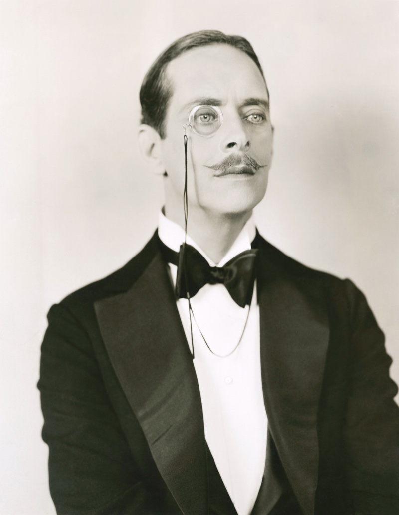 The bow tie was a popular accessory of the 1920s.