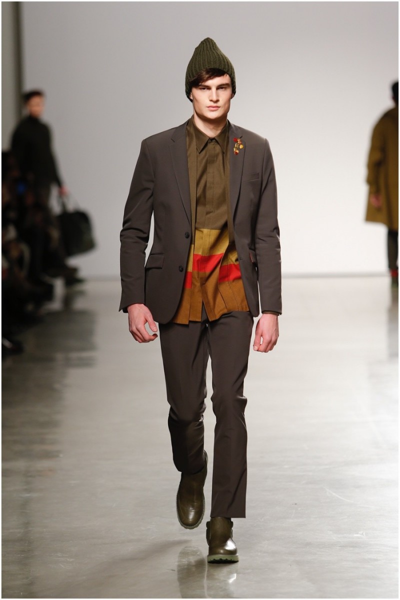 Perry Ellis Delivers 'Very Perry' Utilitarian Styles for Fall/Winter ...