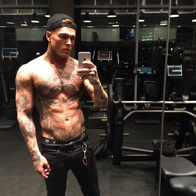 Stephen James hits the gym.