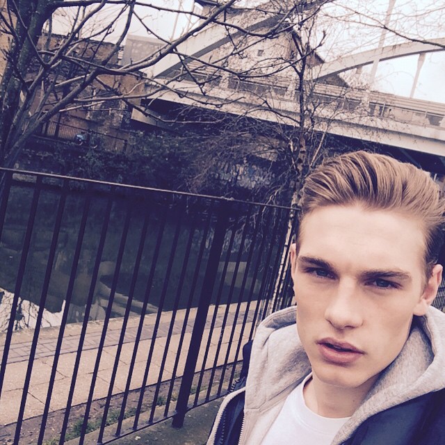 Tommy Marr delivers a fierce selfie.