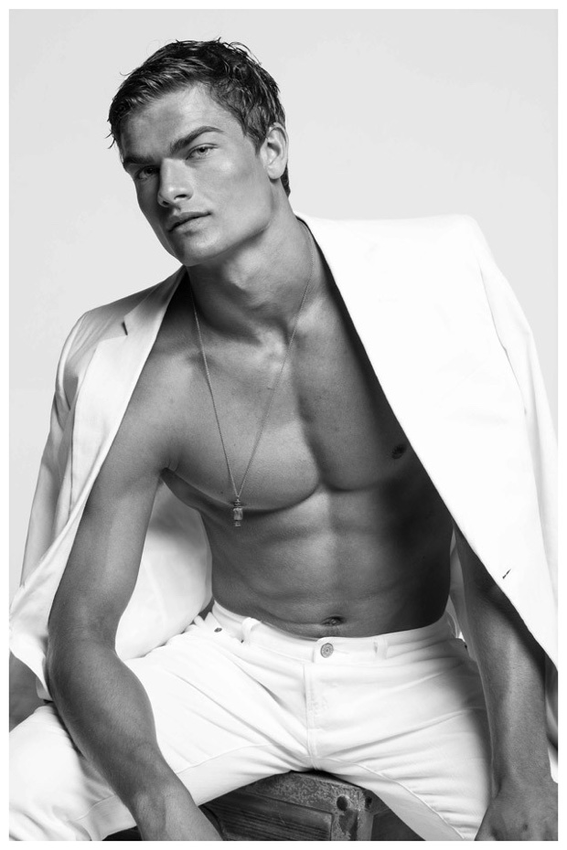 Aiden Anderson is chic as he is draped with a white blazer.