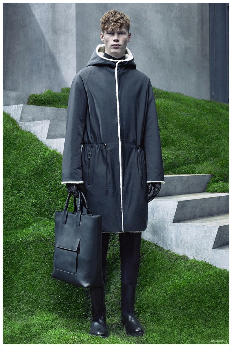 Balenciaga Fall Winter 2015 Menswear Collection Look Book 005