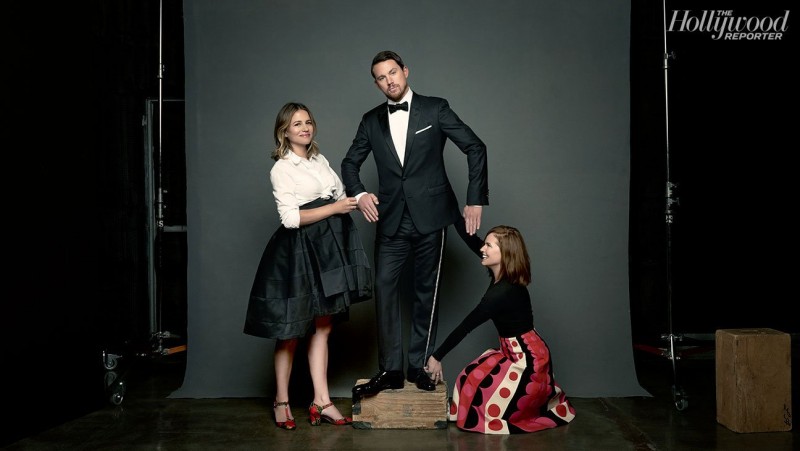 Channing Tatum poses with stylists and sisters, Wendi and Nicole Ferreira.