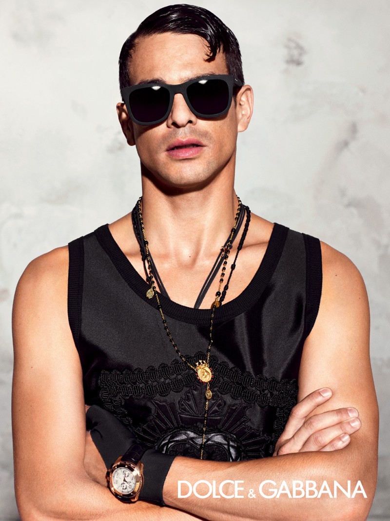 Spanish bullfighter José Maria Manzanares wears a graphic tank and layers necklaces for cool companions to modern Dolce & Gabbana shades.