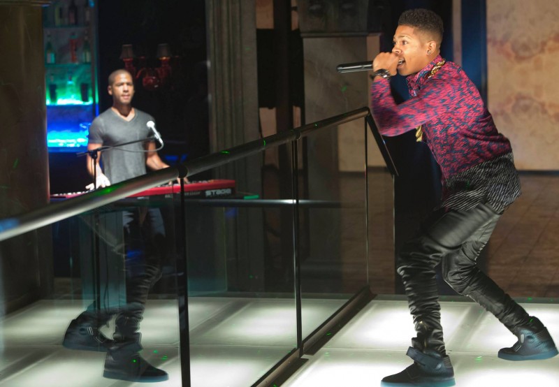 Hakeem and Jamal Lyon perform.