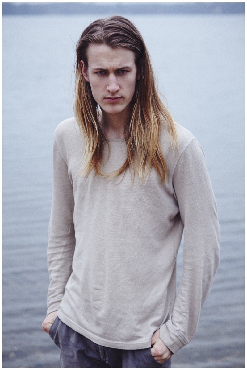 Finn goes casual in a relaxed long-sleeve top.
