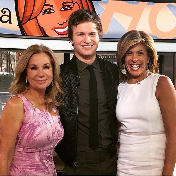 Ansel Elgort poses for a photo with Kathy Lee and Hoda.