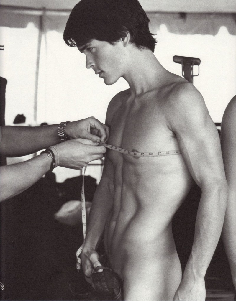 Abercrombie & Fitch Advertising: Revisiting Models + Ad Campaigns