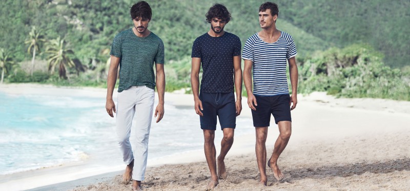 Andres, Marlon and Clément are casual in relaxed tees.