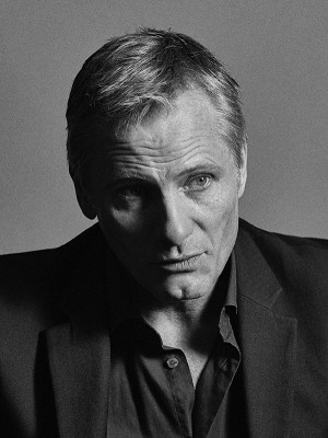 Viggo Mortensen Clash 2015 Photo Shoot 001