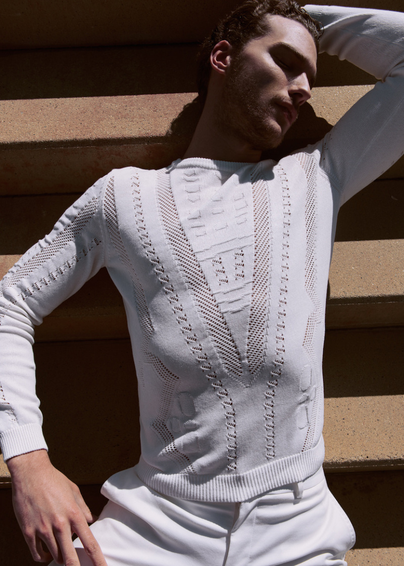 Aurelien is white-hot in a summer knit look.