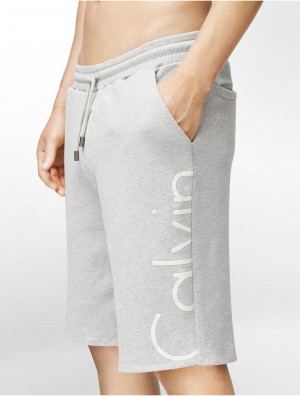 Calvin Klein Jeans Mens Styles Abiah Hostvedt 013