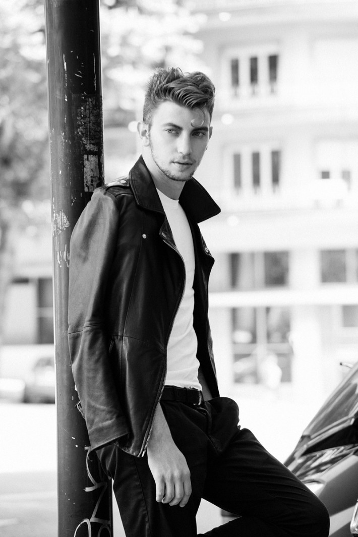 Fàbio Coentrão Channels 50s Style with Pompadour Hairstyle – The