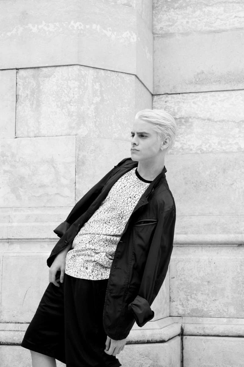 Vincenzo wears jacket Armani, t-shirt ElevenParis and shorts Black Circus.