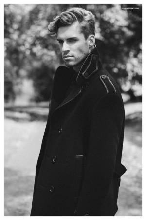 Exclusive: 'Into the Woods' by Vanessa Caitlin – The Fashionisto