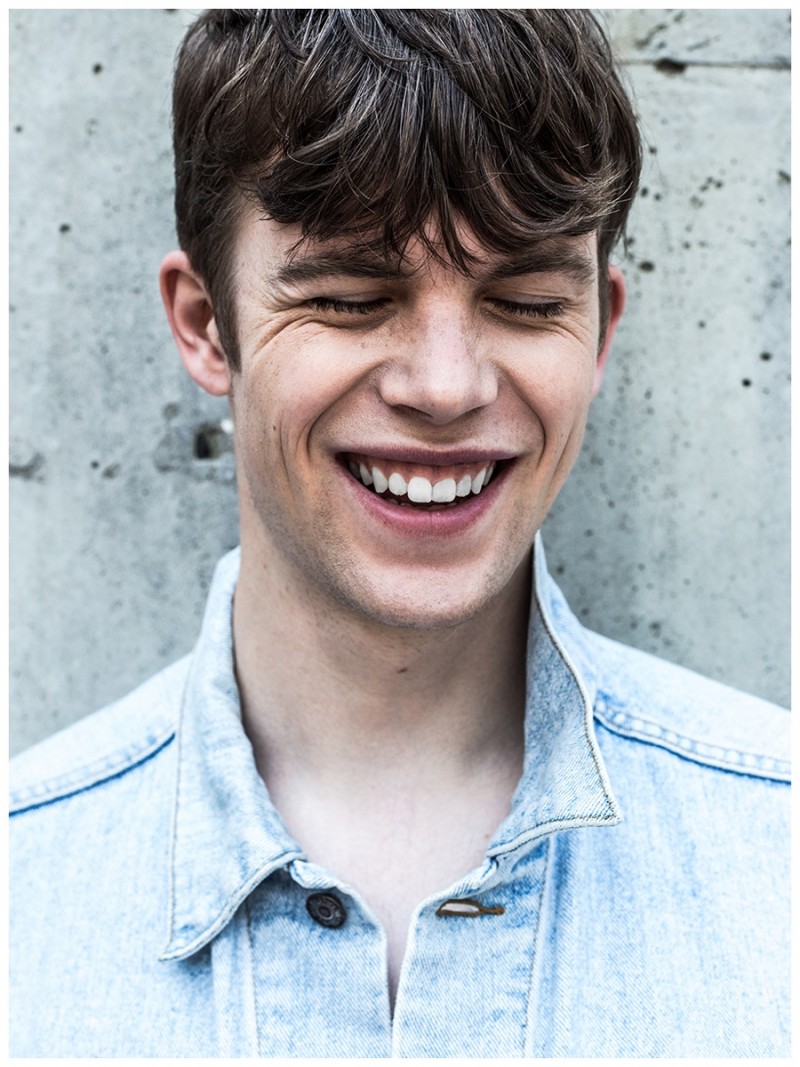 Martijn is all smiles for this denim-clad photo.