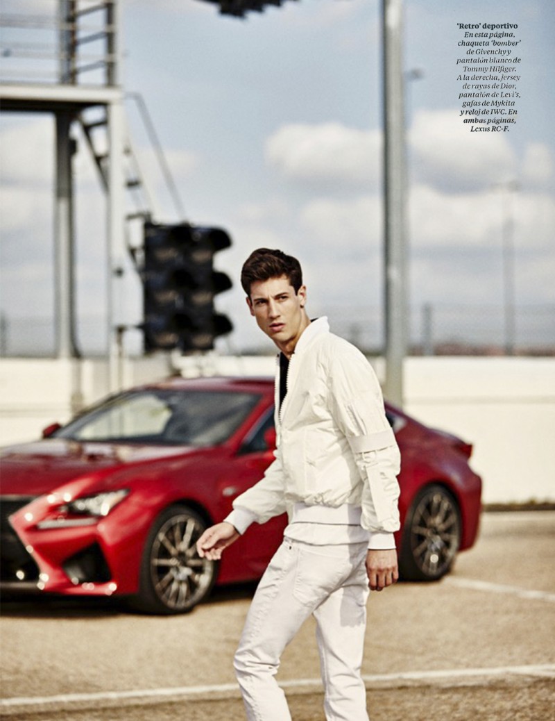 Nicolas Ripoll is sporty in white, wearing Levi's denim jeans.