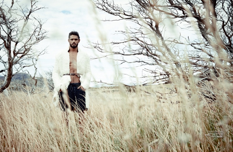 Posing in the open fields, Marlon rocks another shirtless style