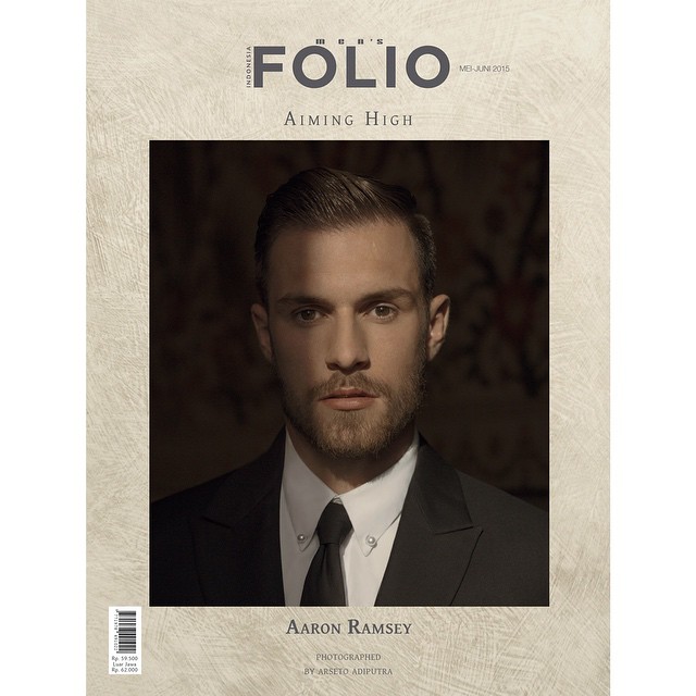 Aaron Ramsey covers the May/June 2015 issue of Men's Folio Indonesia.