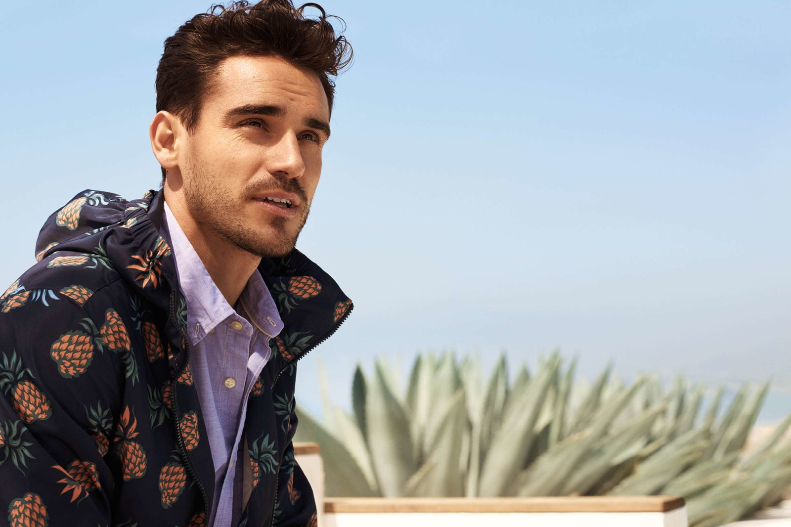 Arthur Kulkov is ‘Effortlessly Hip’ in H&M Summer Fashions