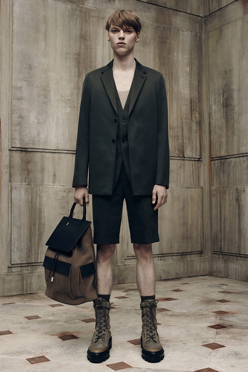 Balenciaga Spring/Summer 2016 Menswear Collection | Paris Fashion Week ...