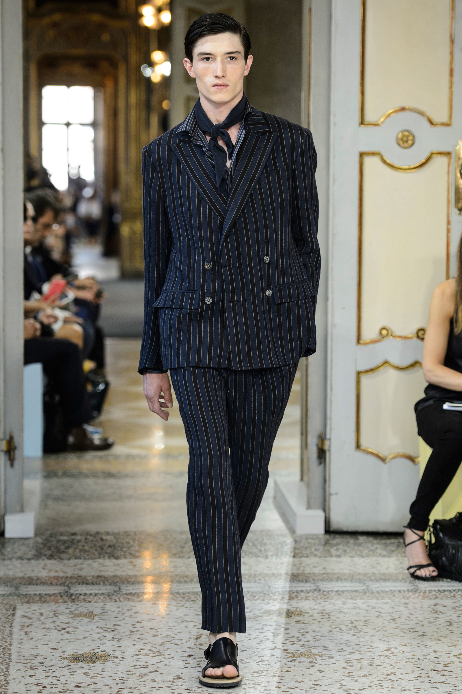 Corneliani Spring/Summer 2016 Menswear Collection | Milan Fashion Week ...