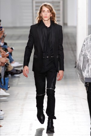 Costume National Spring/Summer 2016 | Milan Fashion Week - The Fashionisto