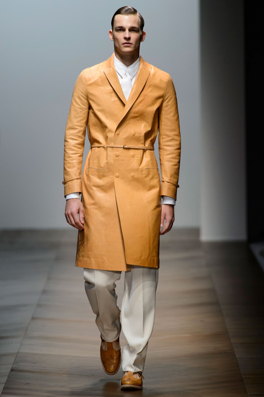 Daks Spring Summer 2016 Menswear Collection Milan Fashion Week 001