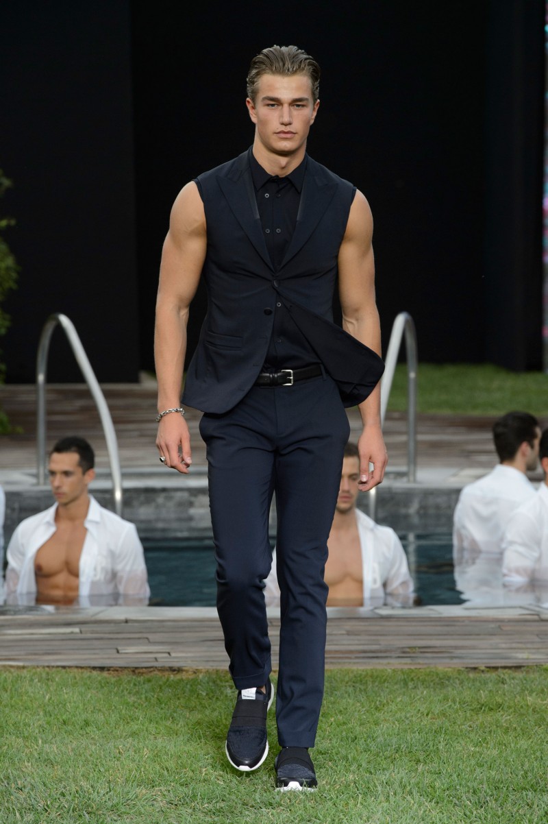 Dirk-Bikkembergs-Spring-Summer-2016-Menswear-Collection-Milan-Fashion-Week-012