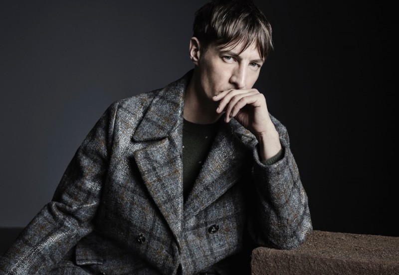 Benn Northover stars in Ermenegildo Zegna Couture's fall-winter 2015 advertising campaign. » Benn Northover Fronts Ermenegildo Zegna Couture Fall/Winter 2015 Campaign Benn Northover stars in Ermenegildo Zegna Couture's fall-winter 2015 advertising campaign.