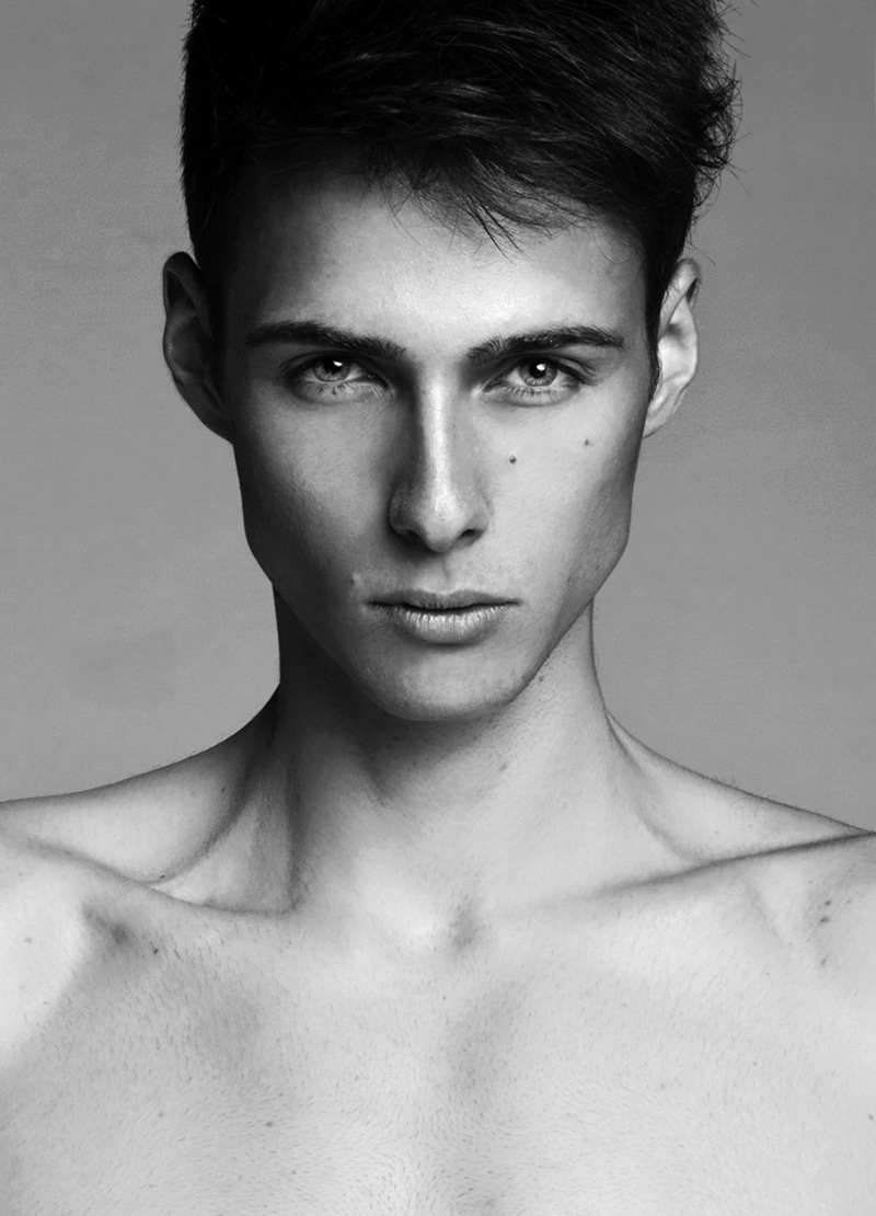 Igor photographed by Weronika Kaźmierczak 