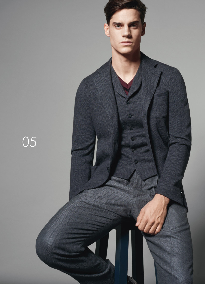 Giorgio Armani Fall/Winter 2015 Delivers Sharp Essential Menswear ...