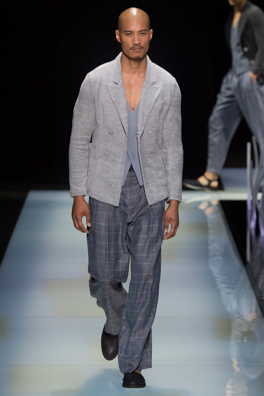 Giorgio Armani Spring/Summer 2016 Menswear Collection | Milan Fashion ...