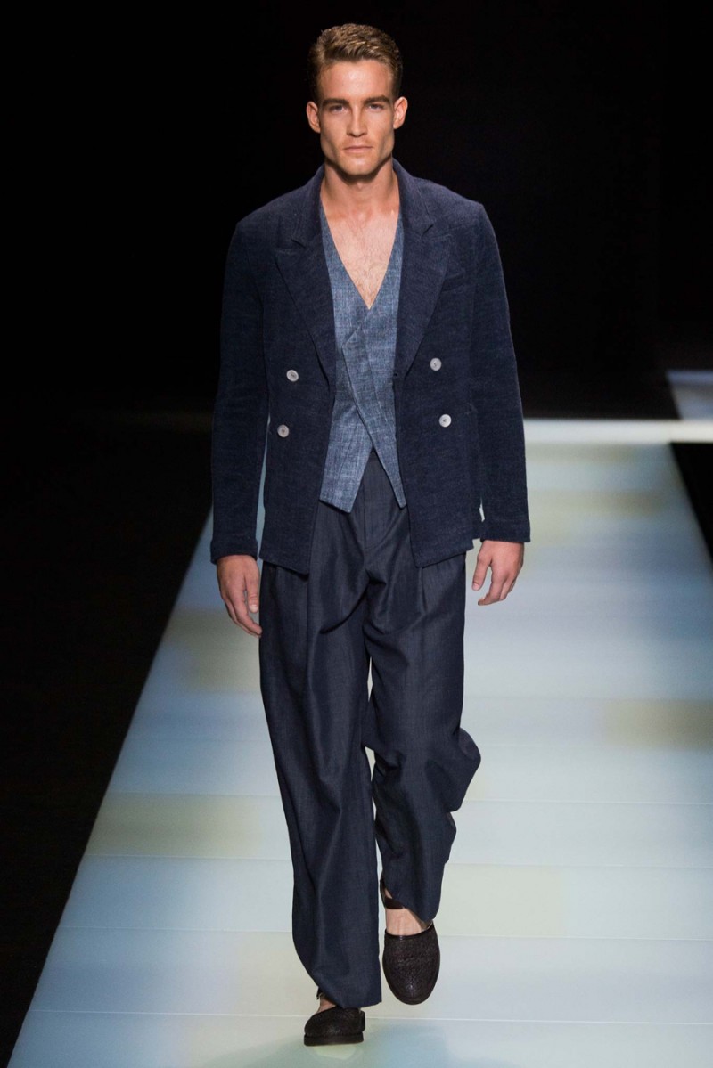 Timeless Tailoring: Giorgio Armani's Classic Tailoring Enters a New  Generation - A&E Magazine