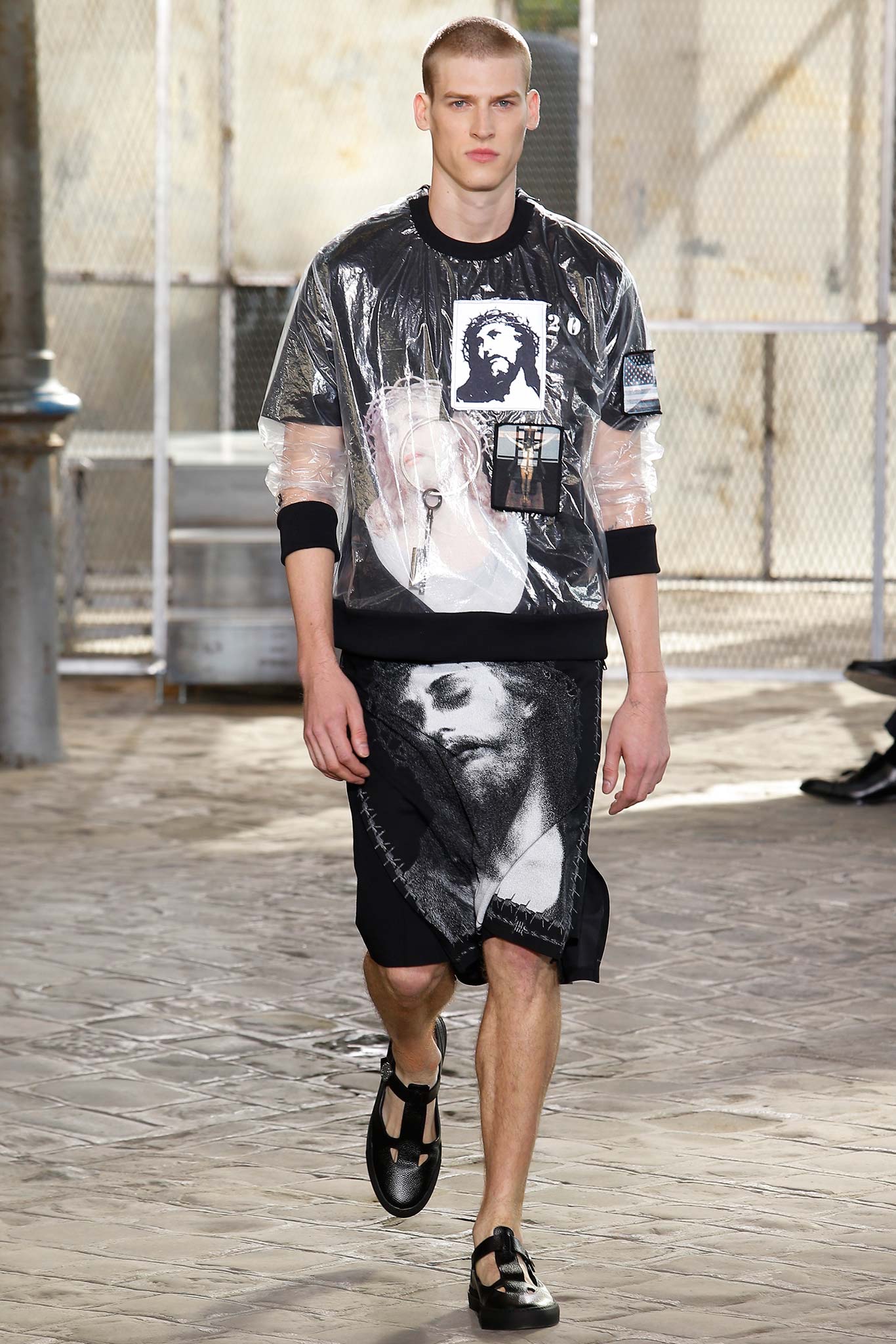 Givenchy Spring/Summer 2016 Menswear Collection  Paris 